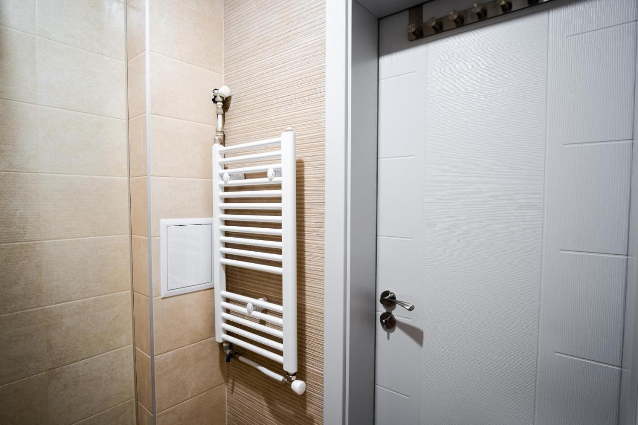 Apartment Yana Roese Buitenkant foto